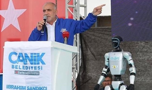 Canik Belediyesi’nden Rekor: CANİKFEST’te 131.624 Kişi Yapay Zekâ Teknolojisiyle Tanıştı