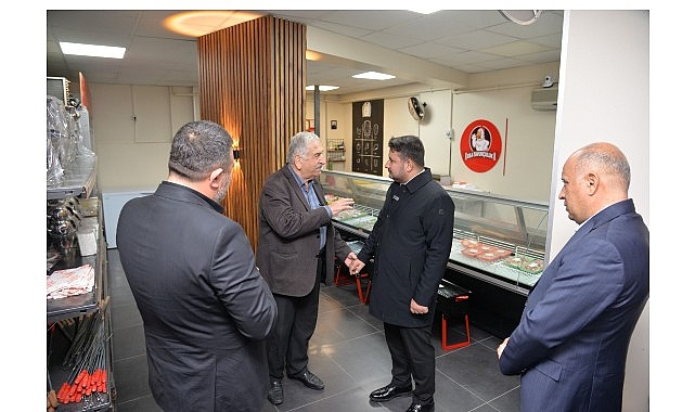 Başkan Çırpanoğlu’ndan Esnaf Ziyareti: “Esnafımız İlçemizin Dinamik Gücüdür”