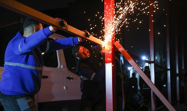 Buca Belediyesi’nden Hazine Arazisinde Kaçak Yapıya Gece Operasyonu