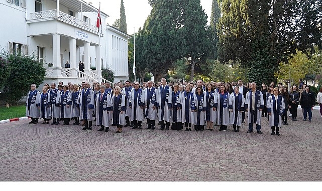 Büyük Önder Atatürk Ege Üniversitesinde törenlerle anıldı