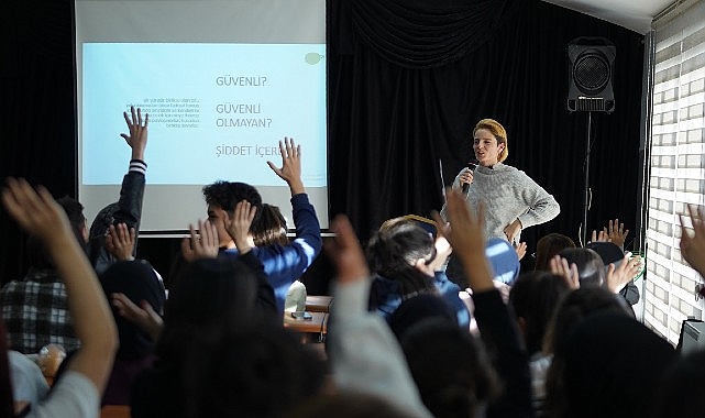 Kadına Yönelik Şiddete Karşı Mücadelede Beylikdüzü’nde Birlik ve Dayanışma