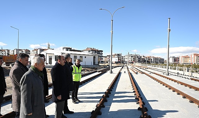Başkan Altay: “Bütün Gücümüzle Şehrimizin Raylı Sistem Ağını Güçlendirmeye Gayret Ediyoruz”
