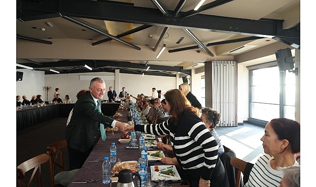 Başkan Büyükakın: “Büyüklerimiz, şehrimizin hazineleridir”