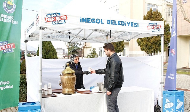 İnegöl Belediyesi’nden Öğrencilere Ücretsiz Çorba İkramı