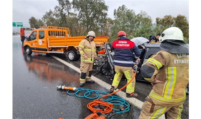 İtfaiye ekiplerinden zincirleme trafik kazasına hızlı müdahale