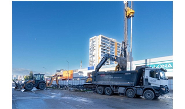 Karşıyaka’da kesintisiz ulaşım için dev yatırım