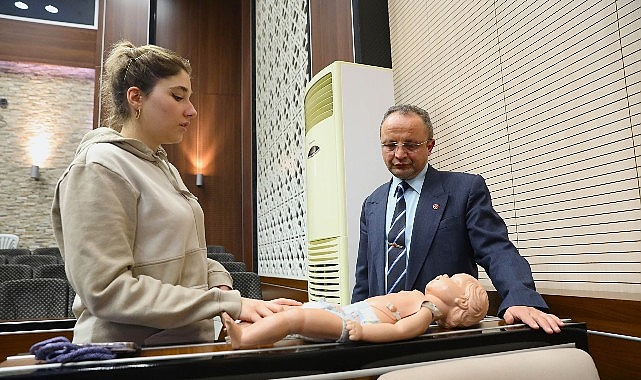 Keçiören Belediyesi’nden Hayat Kurtaran Eğitim