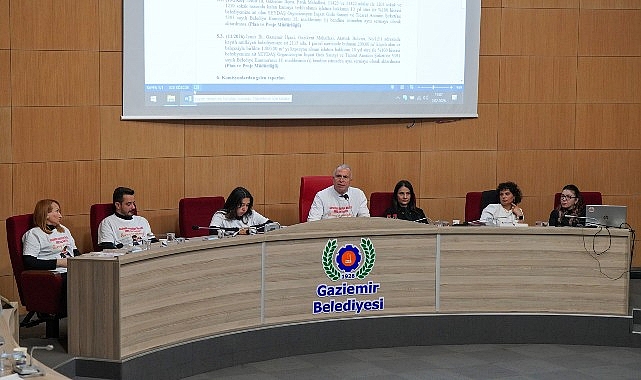 Gaziemir Belediye Meclisinden DMD Hastası Giray’a Yardım Çağrısı