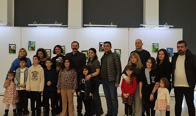 Maltepeli küçük ressamların sergisi açıldı