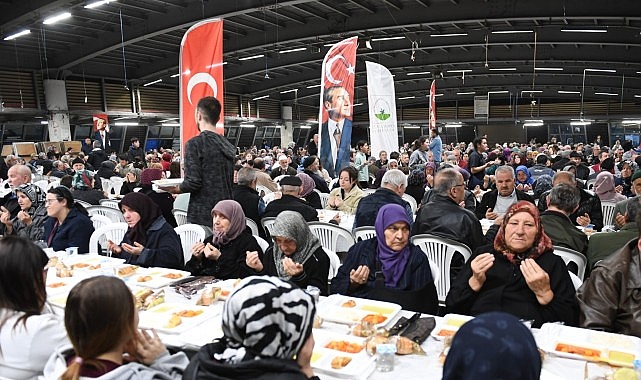 Osmangazi’de Ramazan Coşkusu Meydanlara Taşıyor