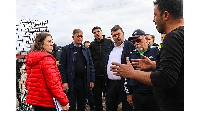 Seferihisar’da sel ve fırtına sonrası yoğun mesai; Tüm ihbarlara anında müdahale